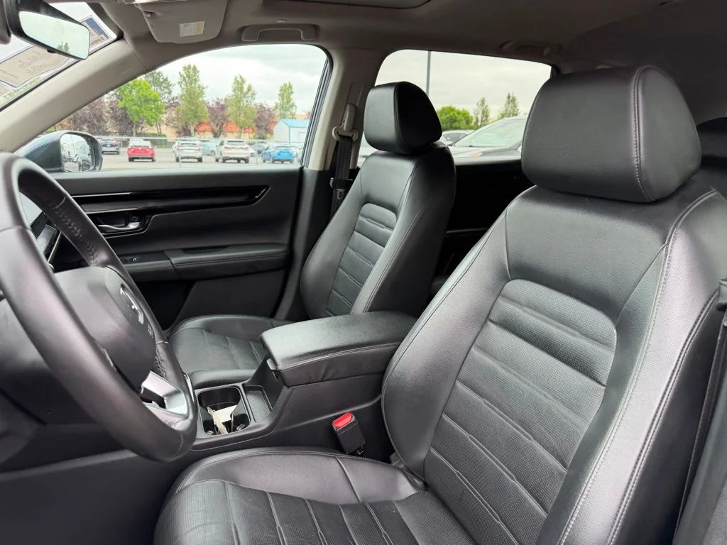 Used 2024 Canyon River Blue Metallic Honda EX-L image 16