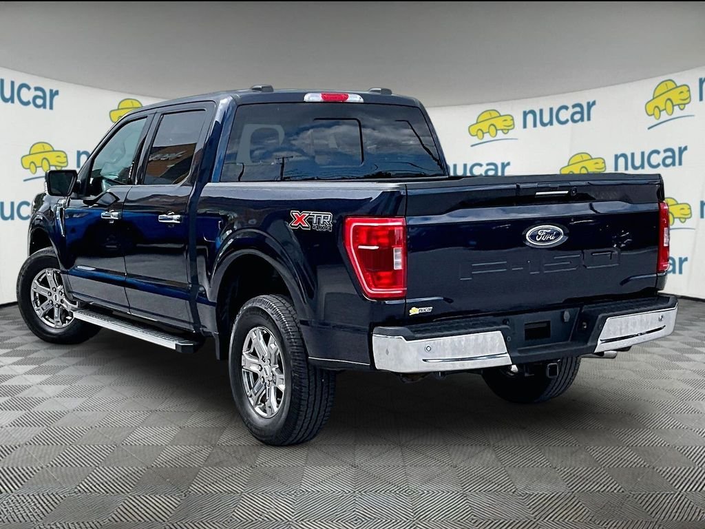 Used 2023 Blue Ford XLT image 4