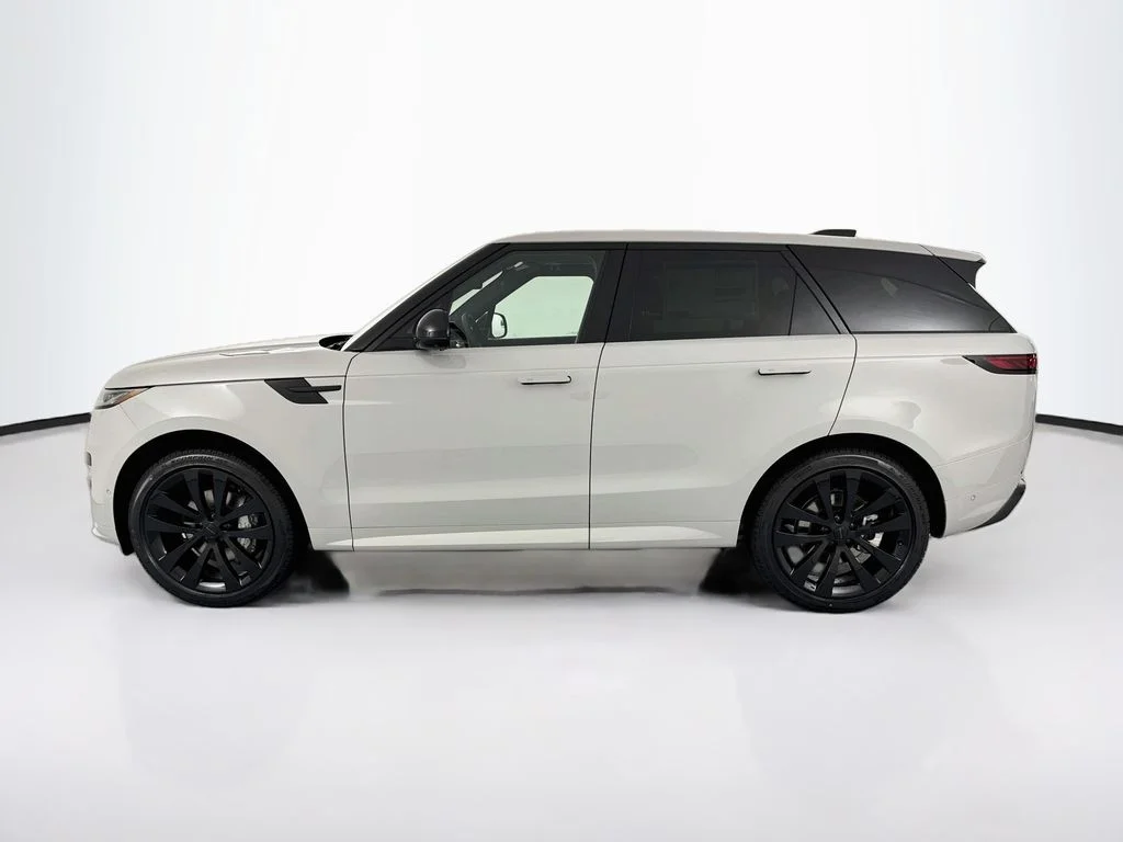 New 2026 Borasco Grey Land Rover Dynamic SE image 1