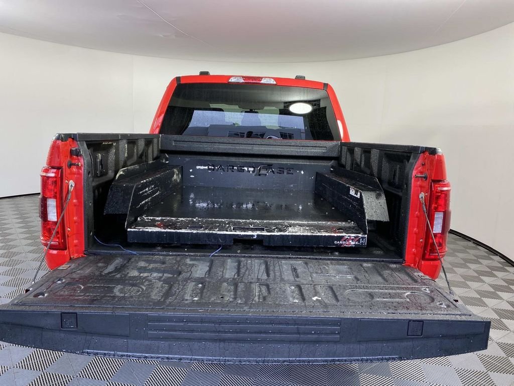 Used 2021 Red Ford XLT image 8