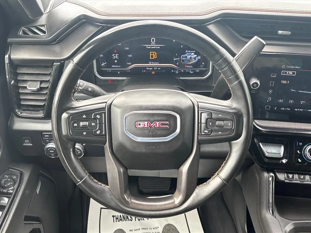 Used 2024 White GMC AT4 image 23