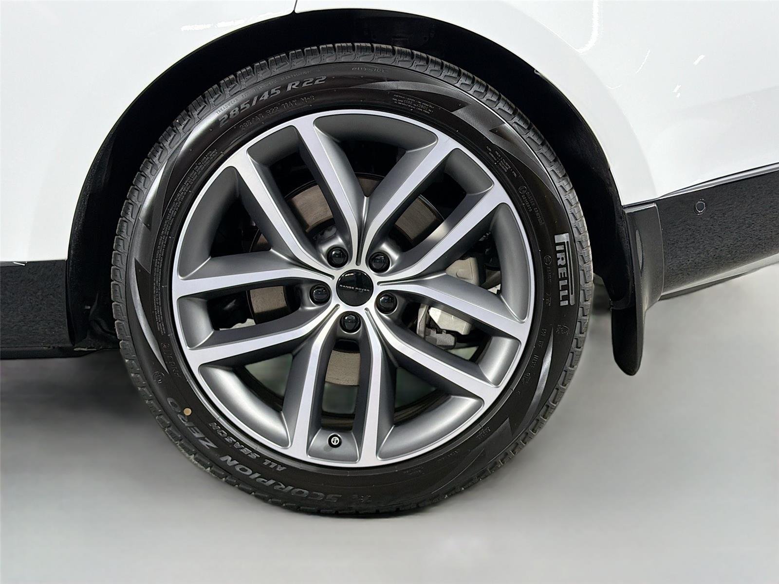 2026 Land Rover Range Rover SE - Photo 30