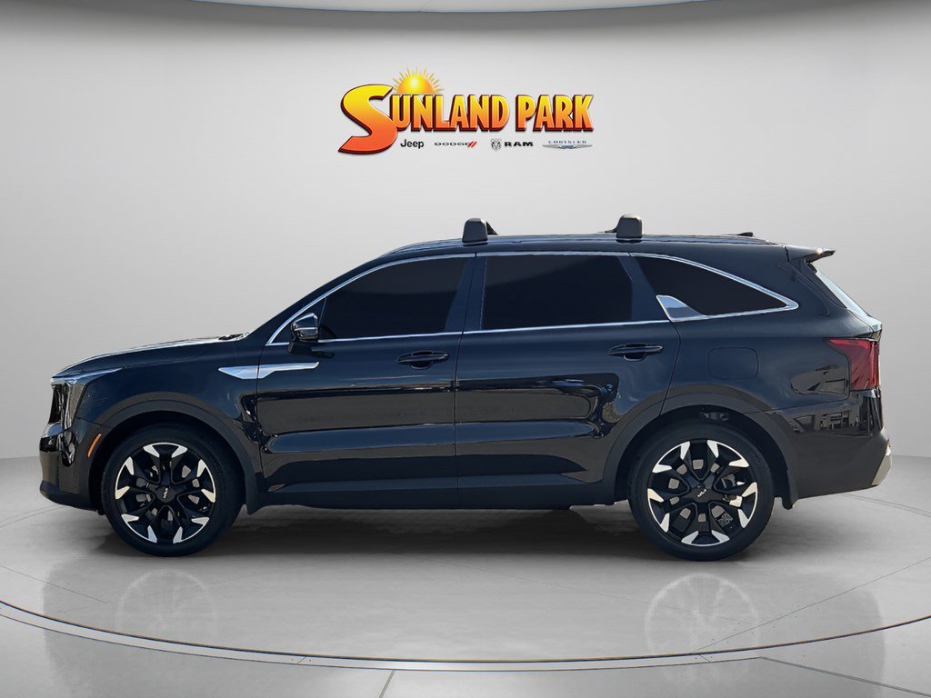 Used 2025 Ebony Black Kia EX image 3