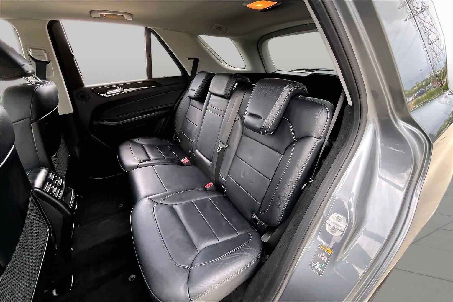 Used 2018 Selenite Grey Metallic Mercedes-Benz GLE 350 image 21