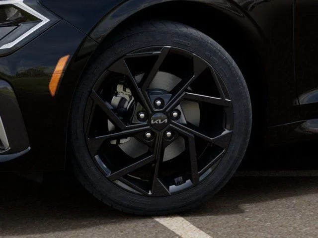 New 2026 Aurora Black Pearl Kia GT-Line FWD image 9