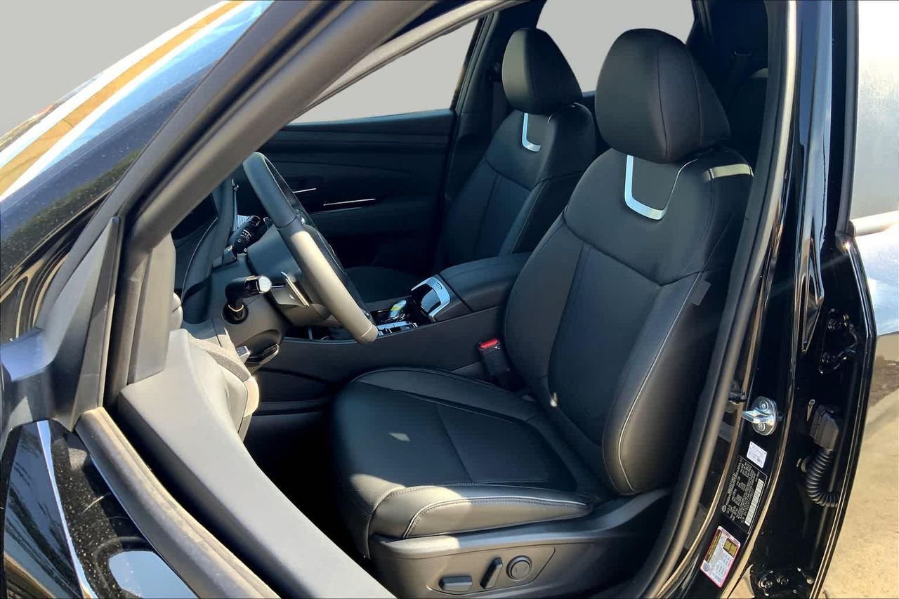 2026 Hyundai Santa Cruz Limited - Photo 7