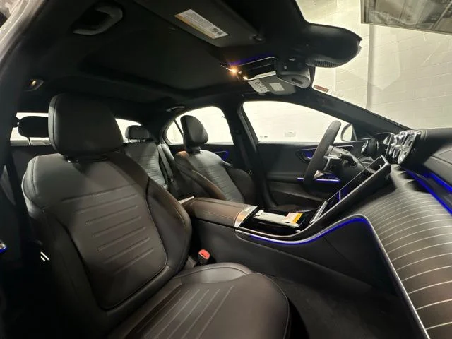 New 2026  Mercedes-Benz C 300 image 15