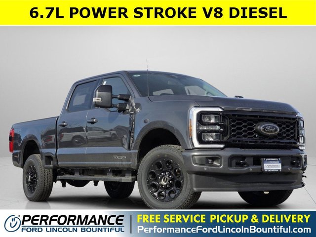 2026 Ford Super Duty F-350® Lariat®