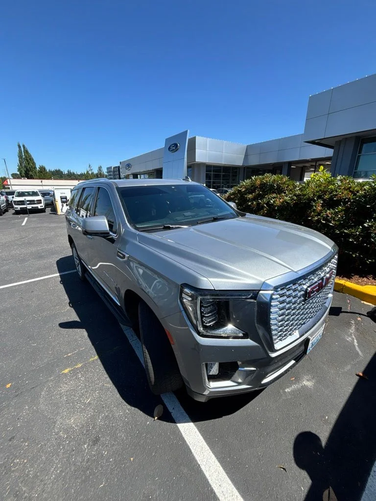 Used 2024 Gray GMC Denali image 2