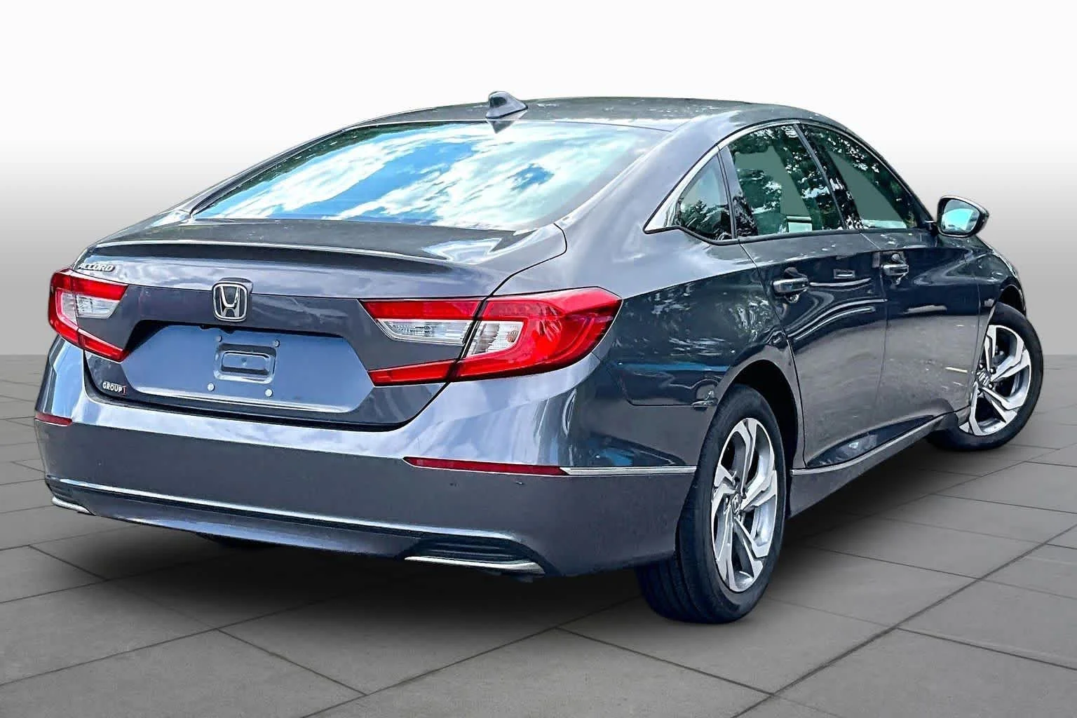 Used 2019 Modern Steel Metallic Honda EX-L 1.5T image 13