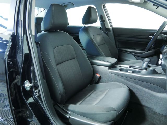 Certified Used 2025 Black Nissan 2.5 SV image 13