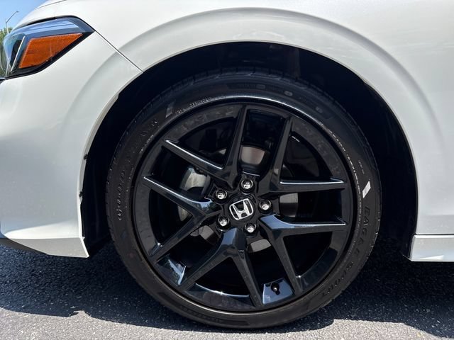 Certified Used 2026 Platinum White Pearl Honda 2WD SPORT image 44