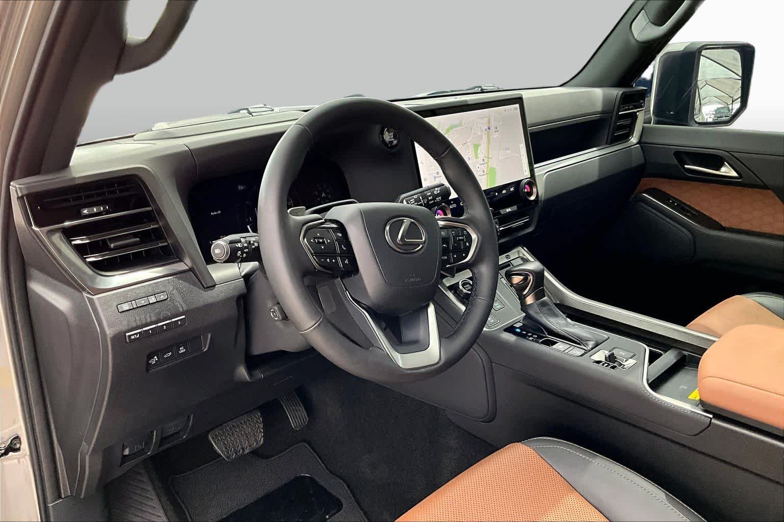 Used 2024 Atomic Silver Lexus Premium+ image 18