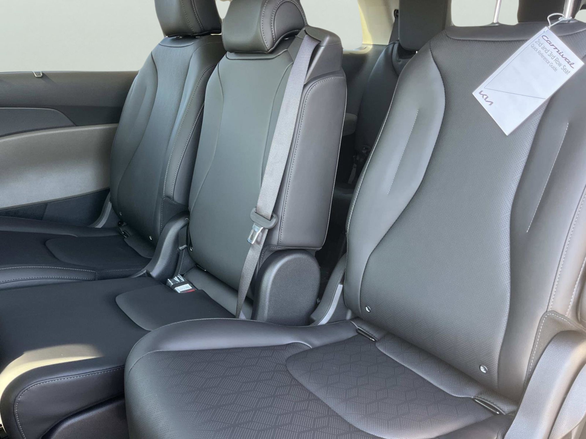 New 2026 Ivory Silver Kia EX image 23