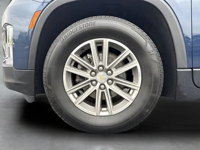 Used 2023 Blue Chevrolet LT Leather image 24