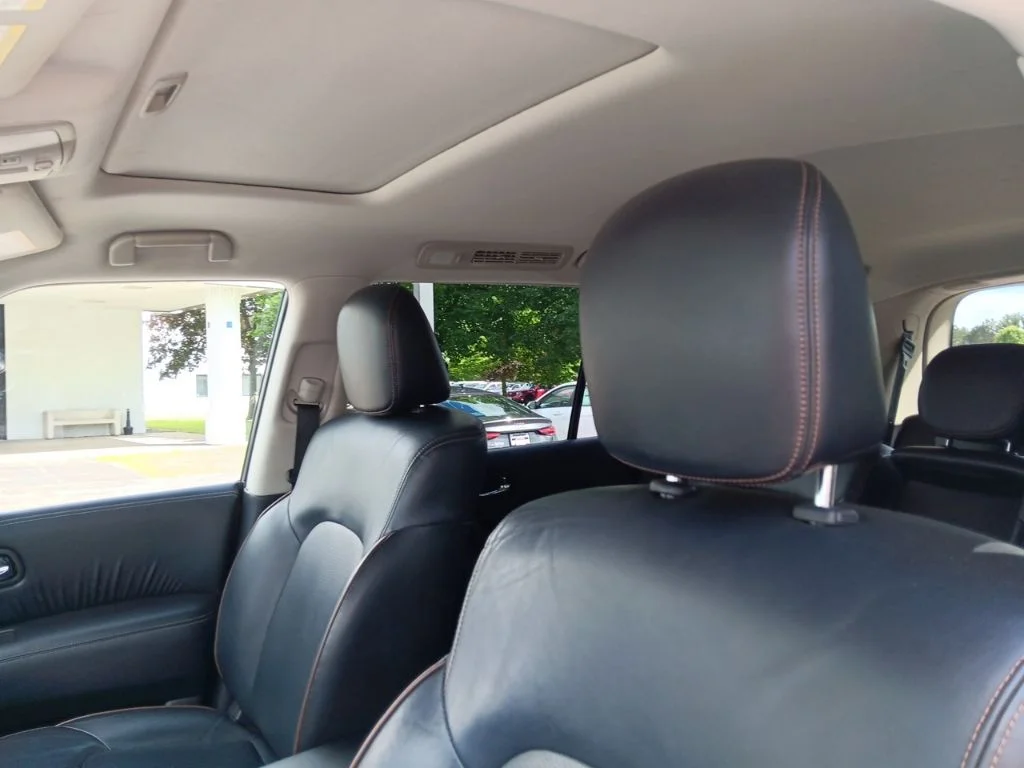 Used 2018 Pearl White Nissan SV image 30