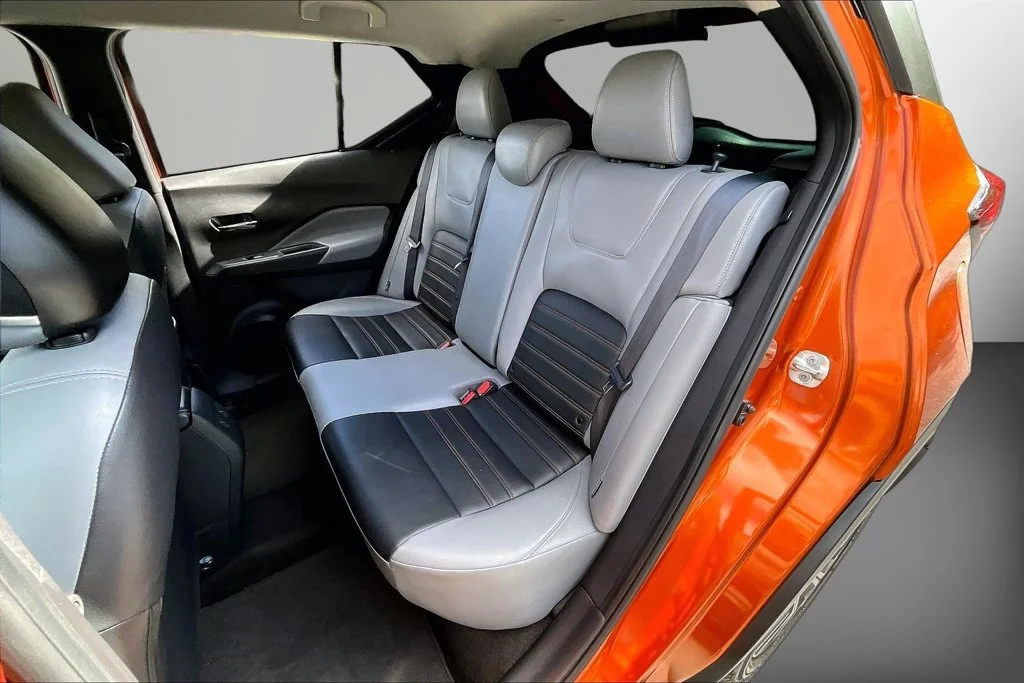 Used 2023 Orange Nissan SR image 26