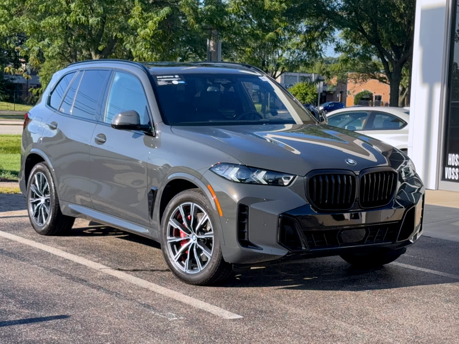 Certified Used 2025 Dravit Grey Metallic BMW xDrive40i image 1
