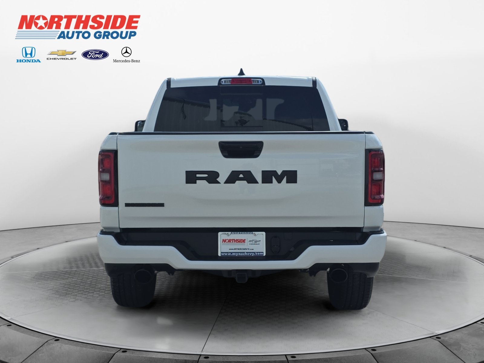 Used 2026 White Ram Big Horn/Lone Star image 6