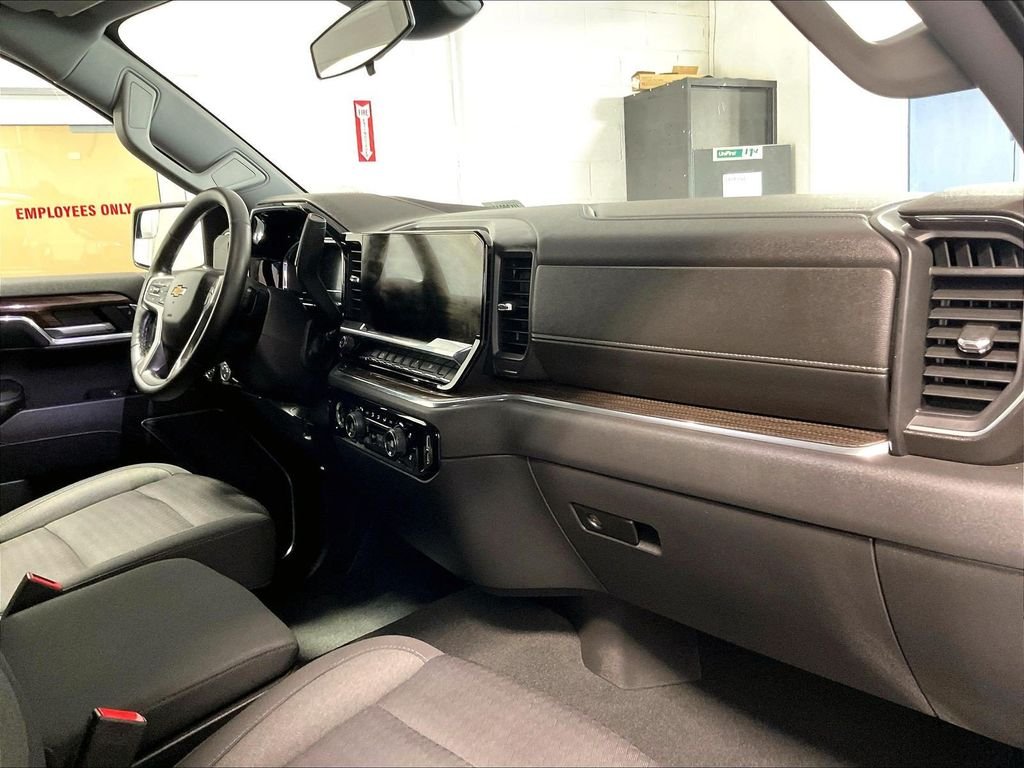 Used 2023 Blue Chevrolet LT image 14