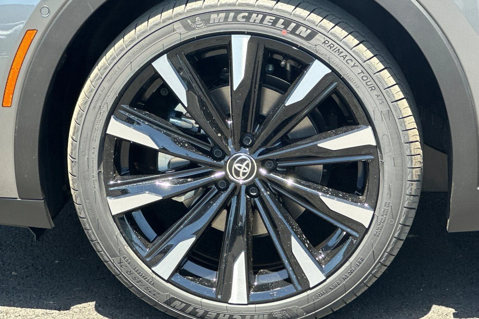 New 2026 Black Toyota Platinum image 28