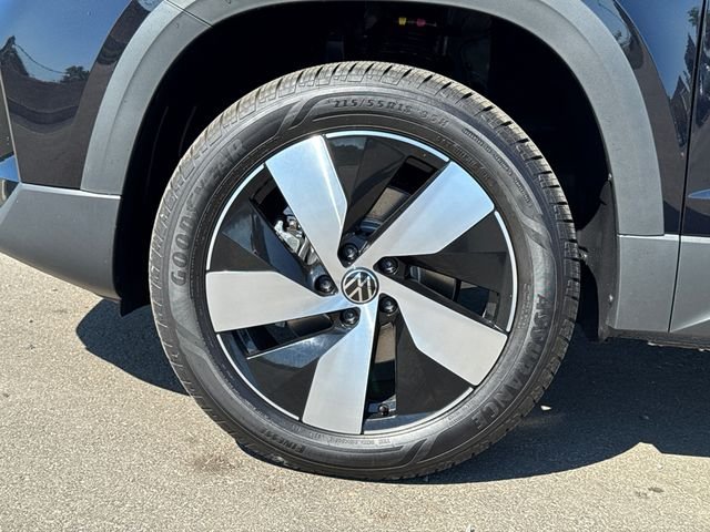 2025 Volkswagen Taos S - Photo 9