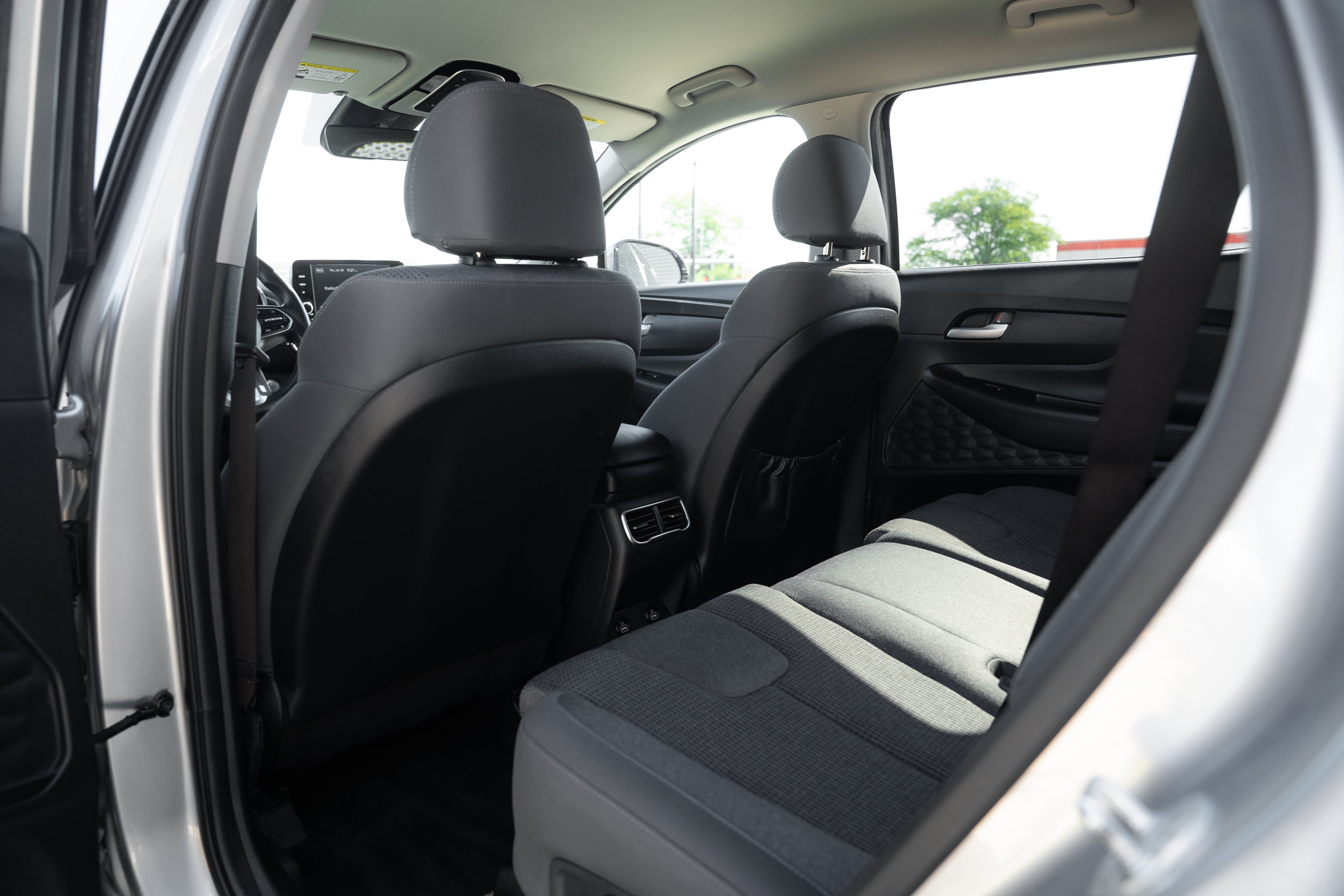 Used 2021 Shimmering Silver Hyundai SEL image 19