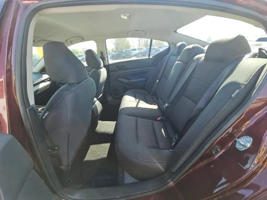 Used 2024 Red Nissan 2.5 SV image 9