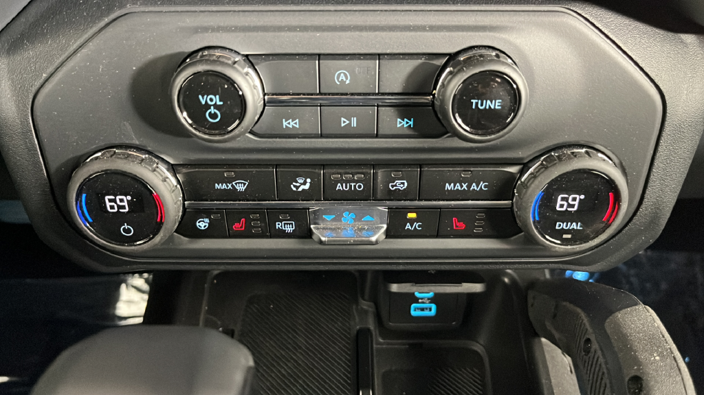 2025 Ford Bronco 4-Door Outer Banks - Photo 20