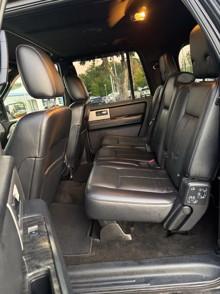 Used 2017 Gray Ford Limited image 12