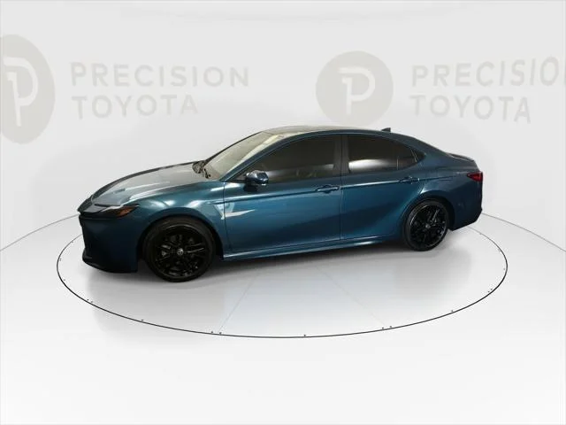 Certified Used 2025 OCEAN GEM Toyota SE image 22