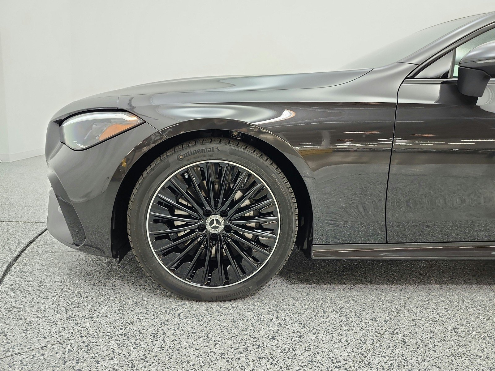New 2026 Graphite Grey Metallic Mercedes-Benz CLE 300 4MATIC® Coupe image 15