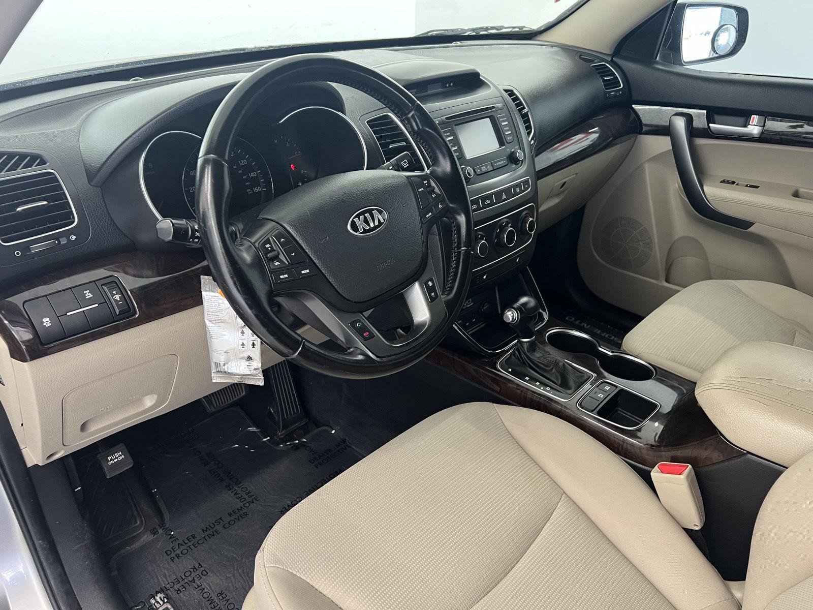 Used 2014 Satin Metal Kia LX image 14