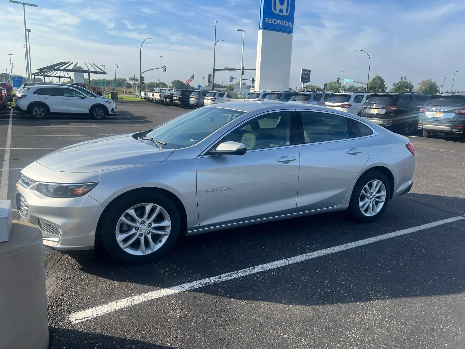 Used 2017 Silver Ice Metallic Chevrolet LT image 2