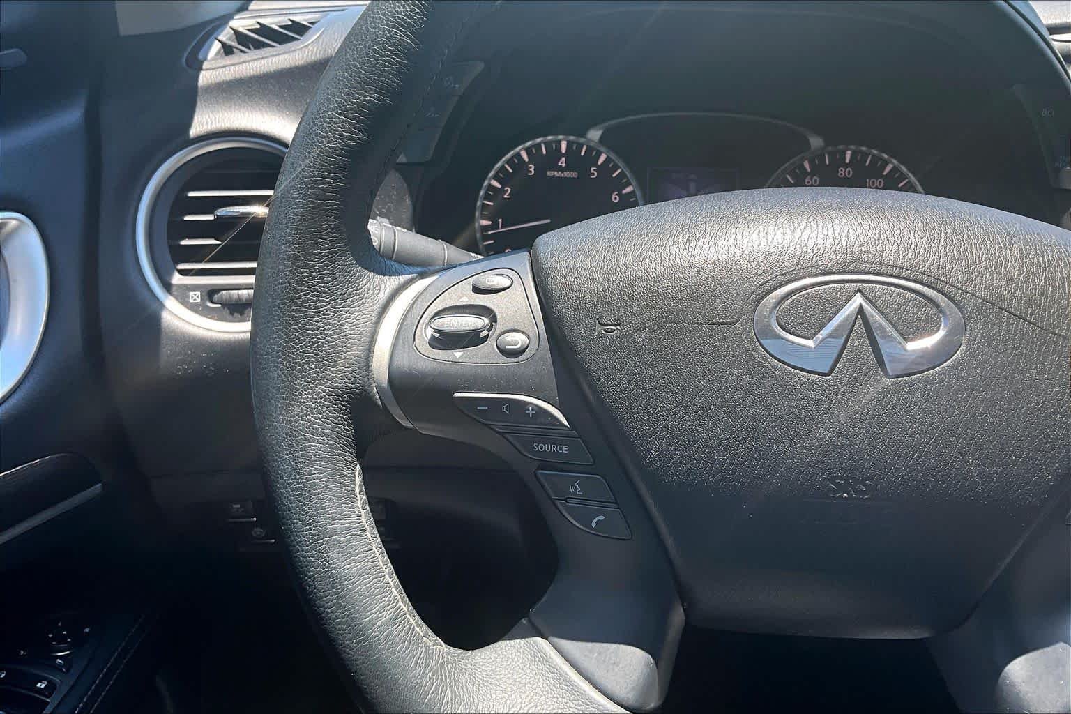 Used 2017 Hermosa Blue INFINITI  image 23