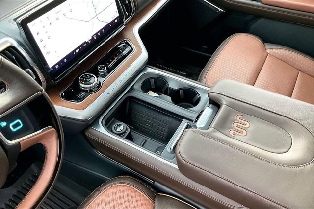 Used 2025 White Ford King Ranch image 13