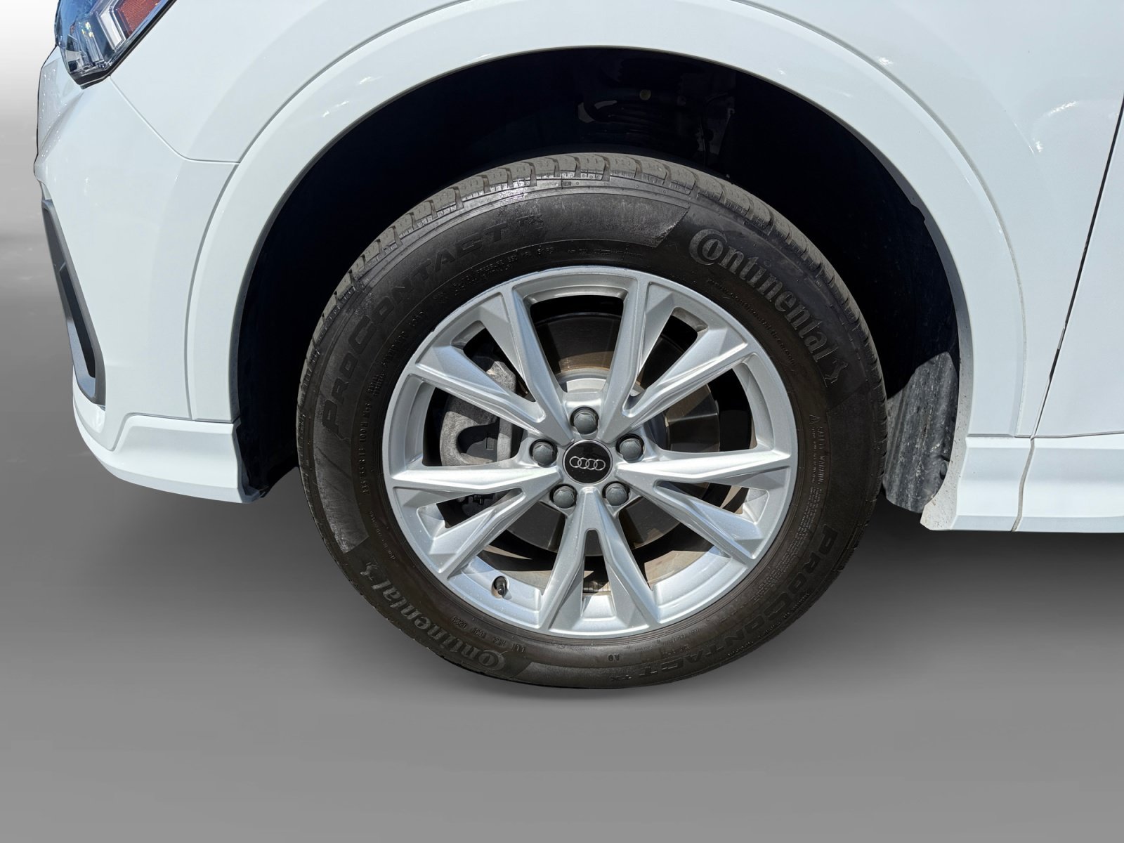 Used 2023 Glacier White Audi Premium Plus image 9