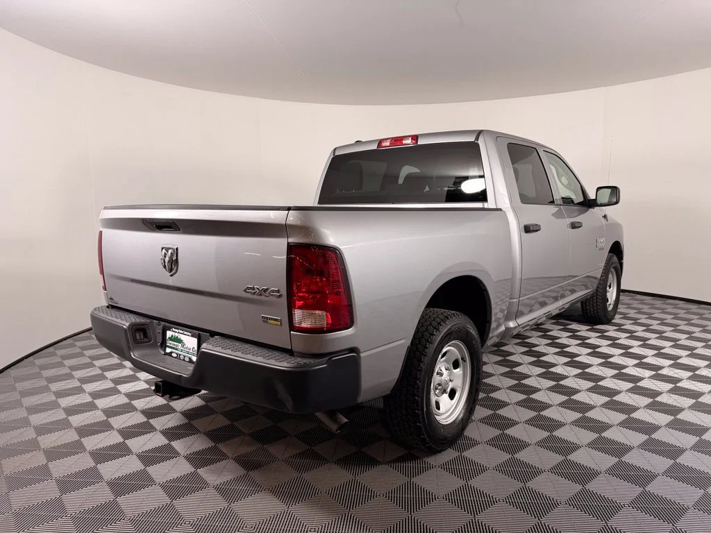 Used 2019 Silver Ram Tradesman image 9