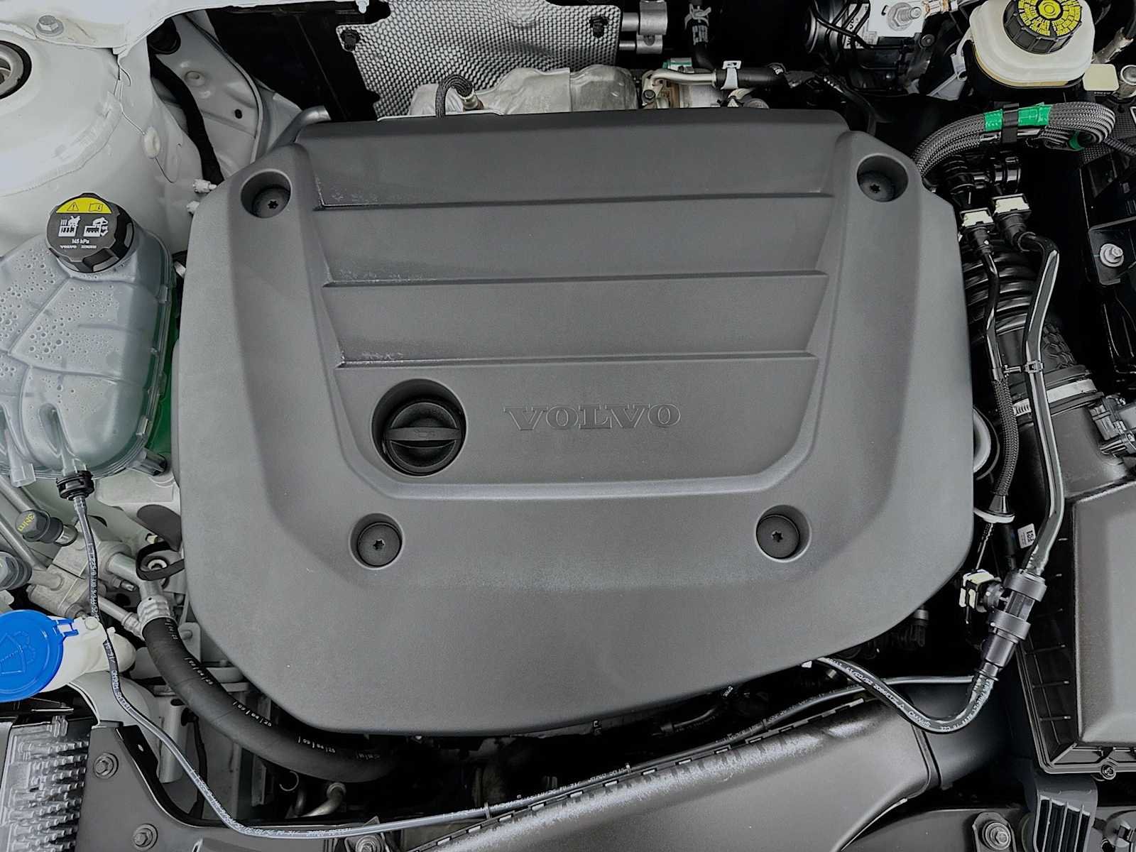Used 2026 Crystal White Volvo Ultra image 29