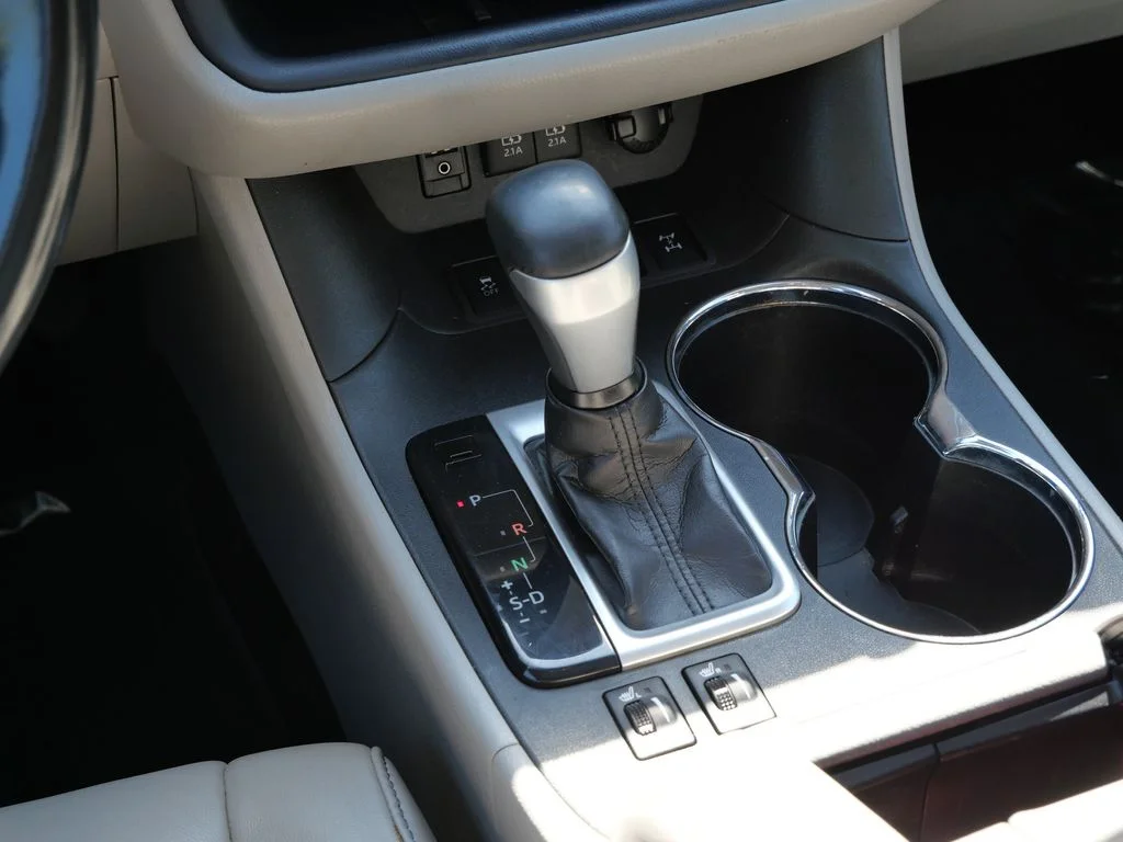 Certified Used 2018 Black Toyota XLE image 20