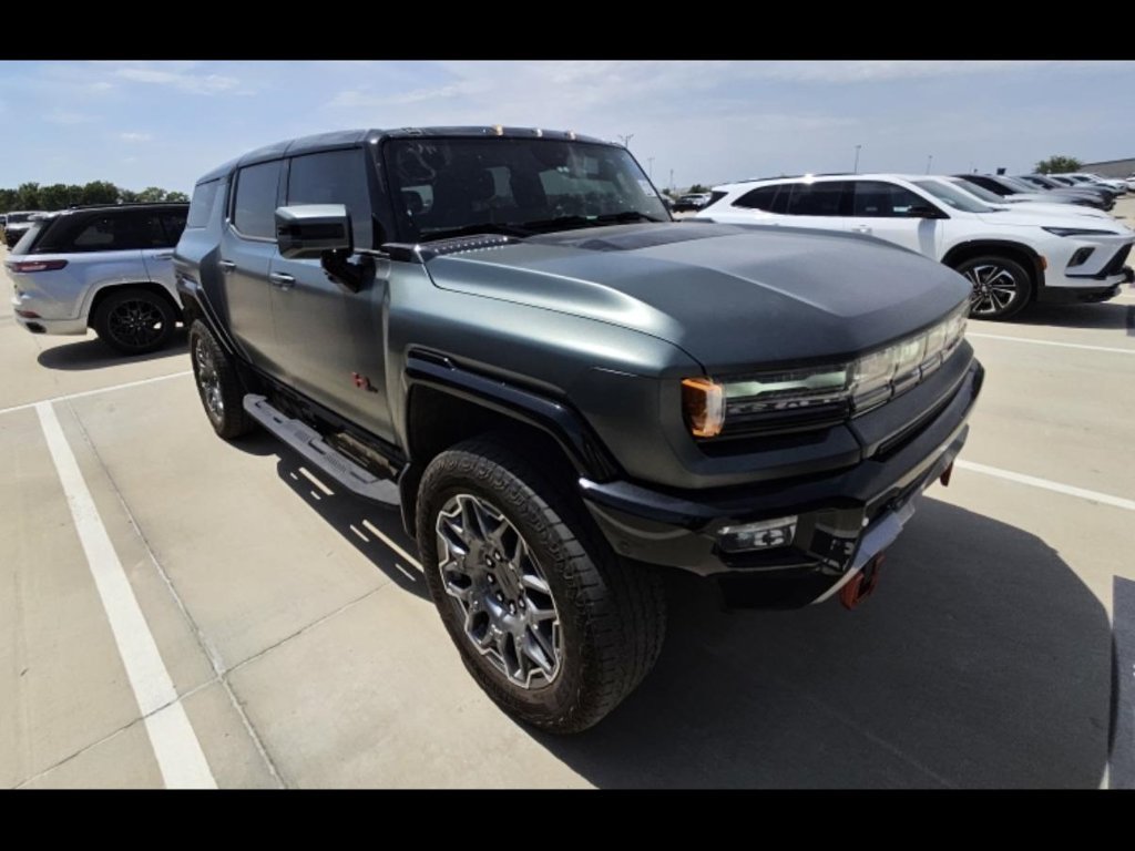 2024 GMC HUMMER EV