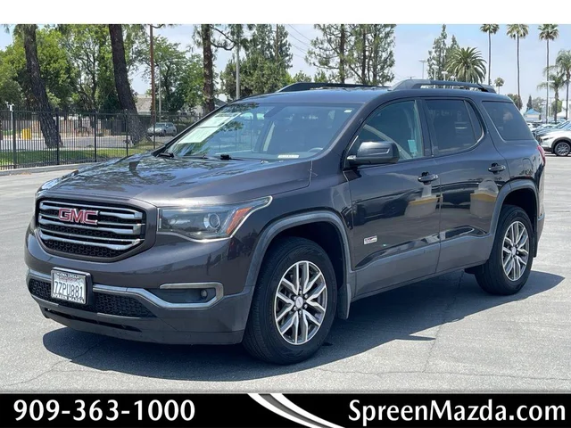 2017 GMC Acadia SLE