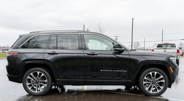 Used 2024 Black Jeep Overland image 5