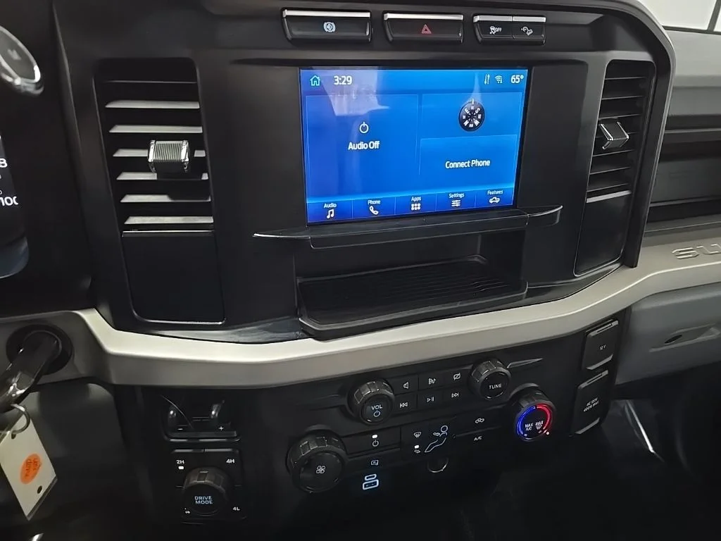 Used 2023 White Ford XL image 30