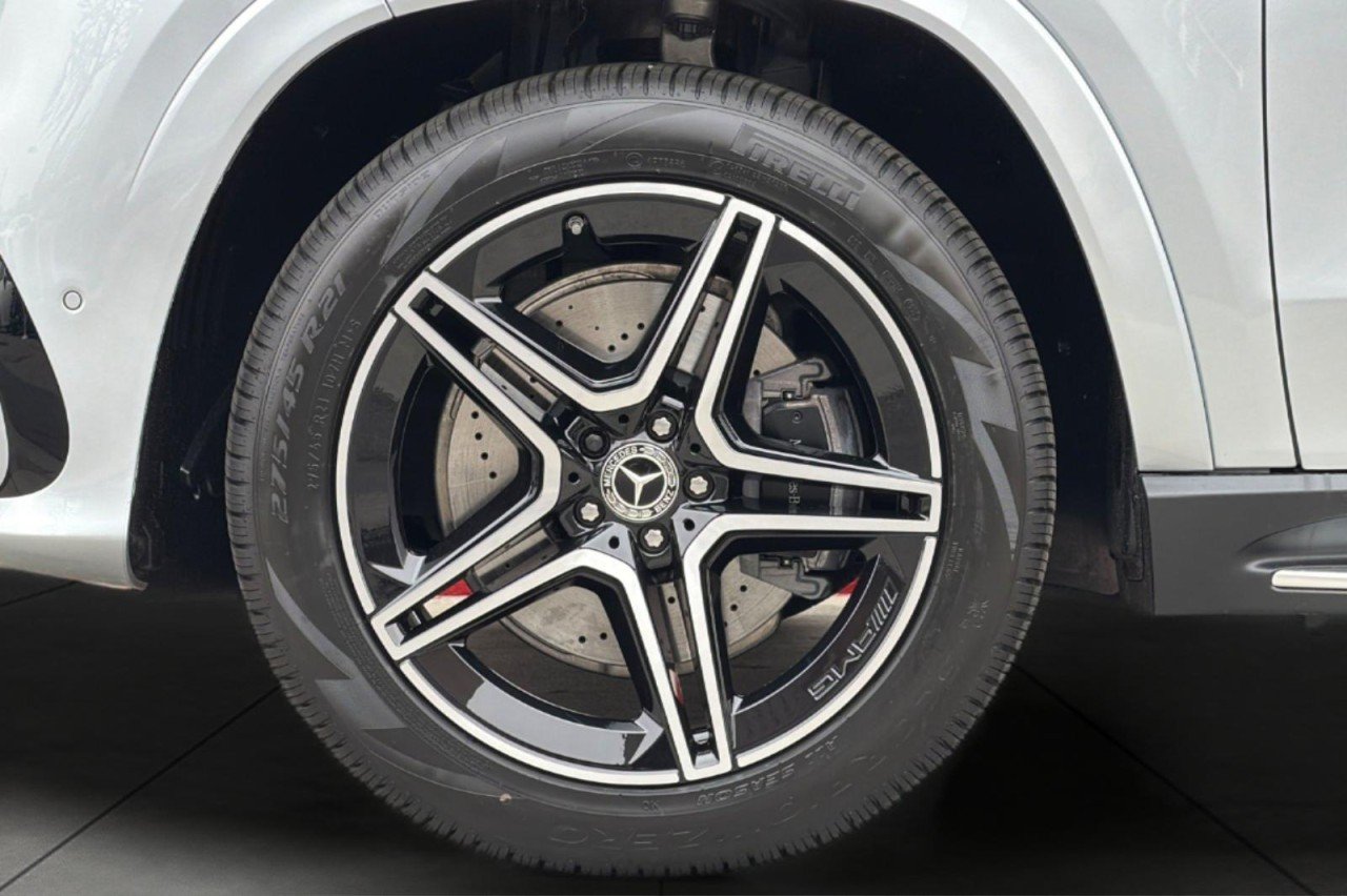 New 2026 Cirrus Silver Metallic Mercedes-Benz GLS 450 4MATIC® SUV image 27