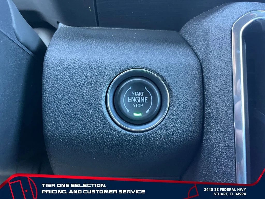 New 2026 Summit White GMC Elevation image 18