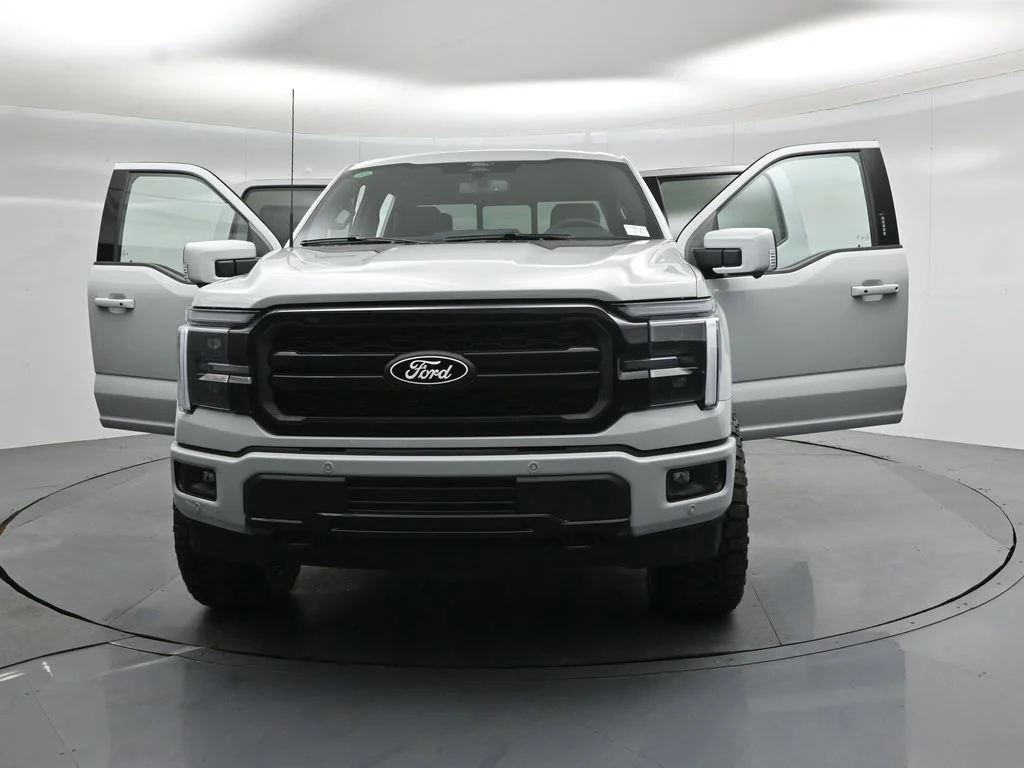 New 2026 Avalanche Ford Lariat image 31