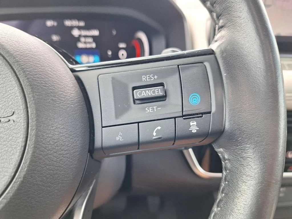 Used 2024 Black Nissan SL image 14