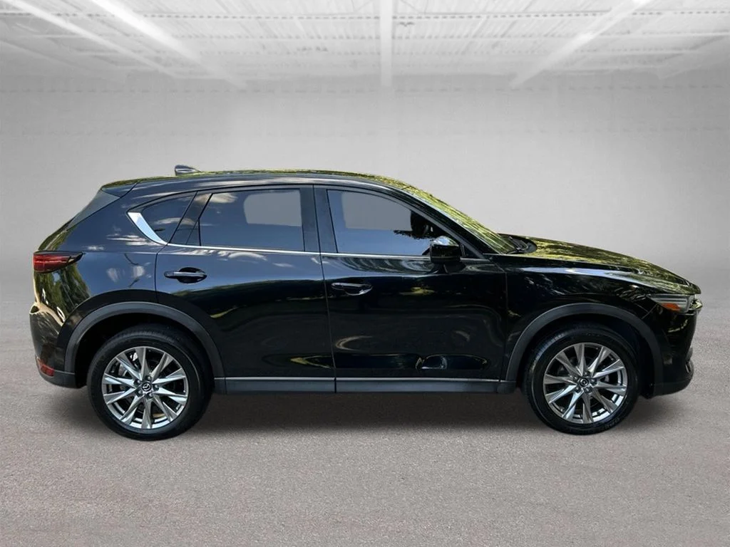 Used 2021 Black Mazda Grand Touring image 7