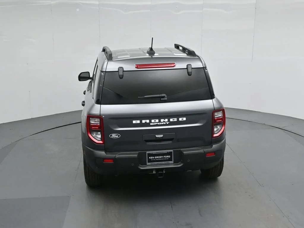 New 2026 Carbonized Gray Metallic Ford Big Bend image 49